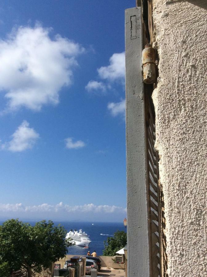 Au Coeur De La Cite Medievale Avec Petite Vue Mer Bonifacio  Eksteriør bilde